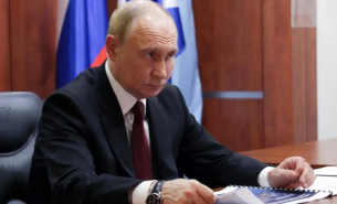 Путин: Отношенията ни със САЩ са на изключително ниско равнище, но при Тръмп има светлина в тунела