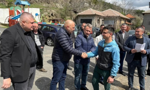 Кметове в Кирково обърнаха гръб на Доган: Трябва Ново начало!