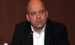 Сиромахов: Легализирайте проститутките, но първо да им се отнемат депутатските имунитети