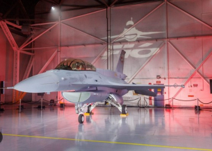 Нека Путин прелети над нас, но да го обстрелваме с новите F-16