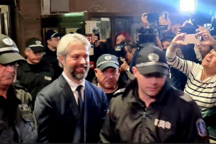 Пускат под парична гаранция от 200 хил. лева кмета на Варна Благомир Коцев