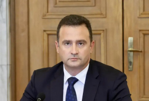 Жечо Станков: Имаме за 6 месеца бензин, за 4 месеца дизел и за 2 месеца самолетно гориво