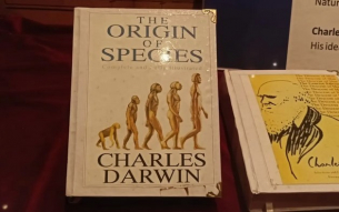 Проблемът с теорията на Дарвин за селекцията