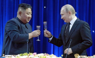 Путин пристига на двудневна визита в Северна Корея