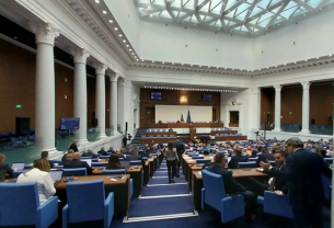 Ще ври и кипи в НС, депутатите...
