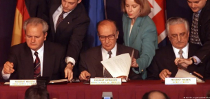 30 години Дейтън: даденост ли е мирът в Босна днес?