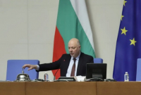 Парламентът решава за отстраняването на Росен Желязков