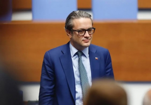Тома Биков: Зад инициативата на президента за референдум стоят други цели