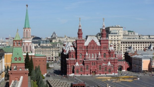 Путин реорганизира икономиката на Русия, като я съсредоточава само върху войната