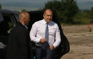 Криви сметки: Грандиозен провал за Радев, планът му за Радостин, Костадин и Ивелин пропада!
