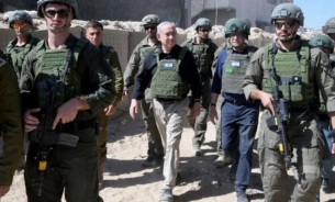 Нетаняху се появи изненадващо сред израелските сили в Рафах