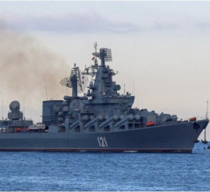 Русия държи в бойна готовност 5 военни кораба в Черно море