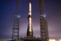 Алтернатива на SLS: Blue Origin ще създаде по-мощна версия на ракетата New Glenn