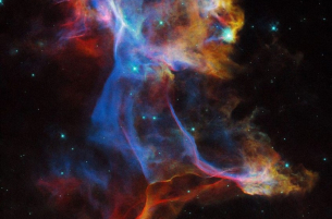 Hubble празнува 35-ата си годишнина със зрелищни нови снимки