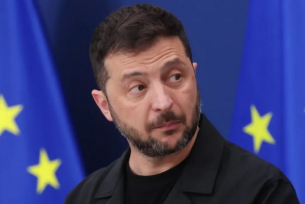 The New York Times: Обиските в домовете на приближени на Зеленски са заради опита му да овладее антикорупционните служби