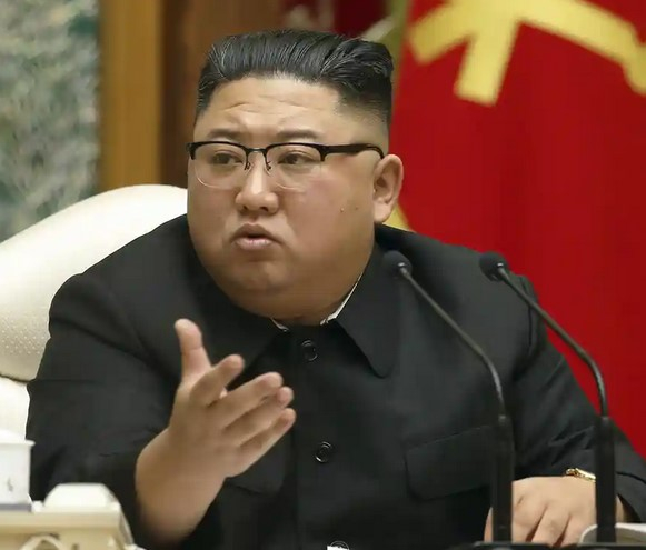 Новата гранична стена на Ким може да е знак, че контролът му се изплъзва