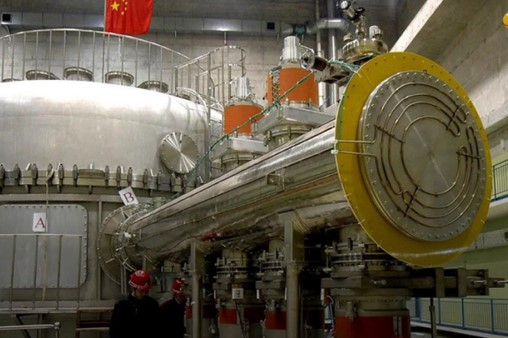 Китай възражда забравен американски проект: Реактор с разтопена сол може да осигури енергия за 20 